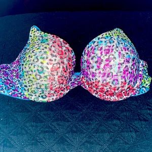 No Boundaries Cheetah Print Bra